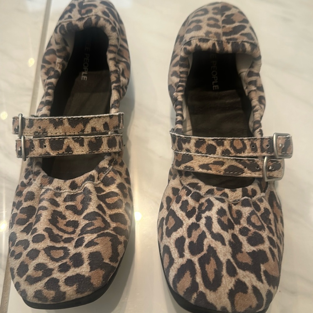 Free people Gemini flats